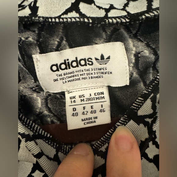 adidas t-shirt - M - Picture 3 of 4